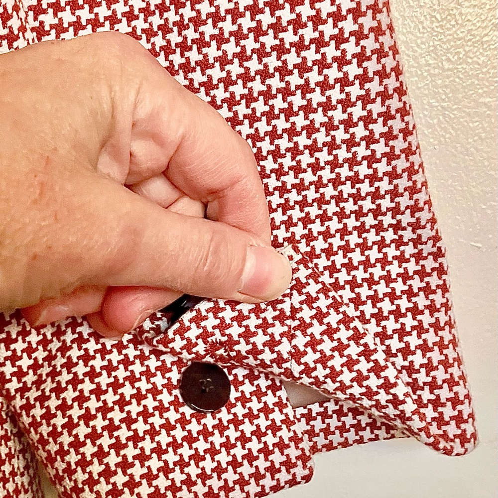 Theory Red and White Houndstooth Blazer - Picture 16 of 16